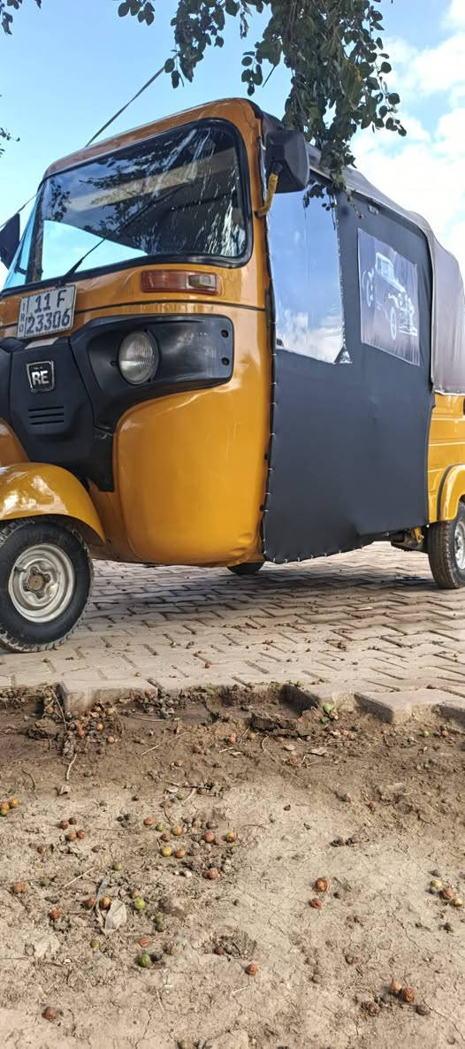 سلام عليكم تكتك لبيع مديل ٢٠٢٠ رقم سعر 5000او ابيه مجال قليل *********** مكاني بغداد
