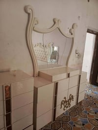 كوت زين القوس • شارع المدارس • قابل تفاوض