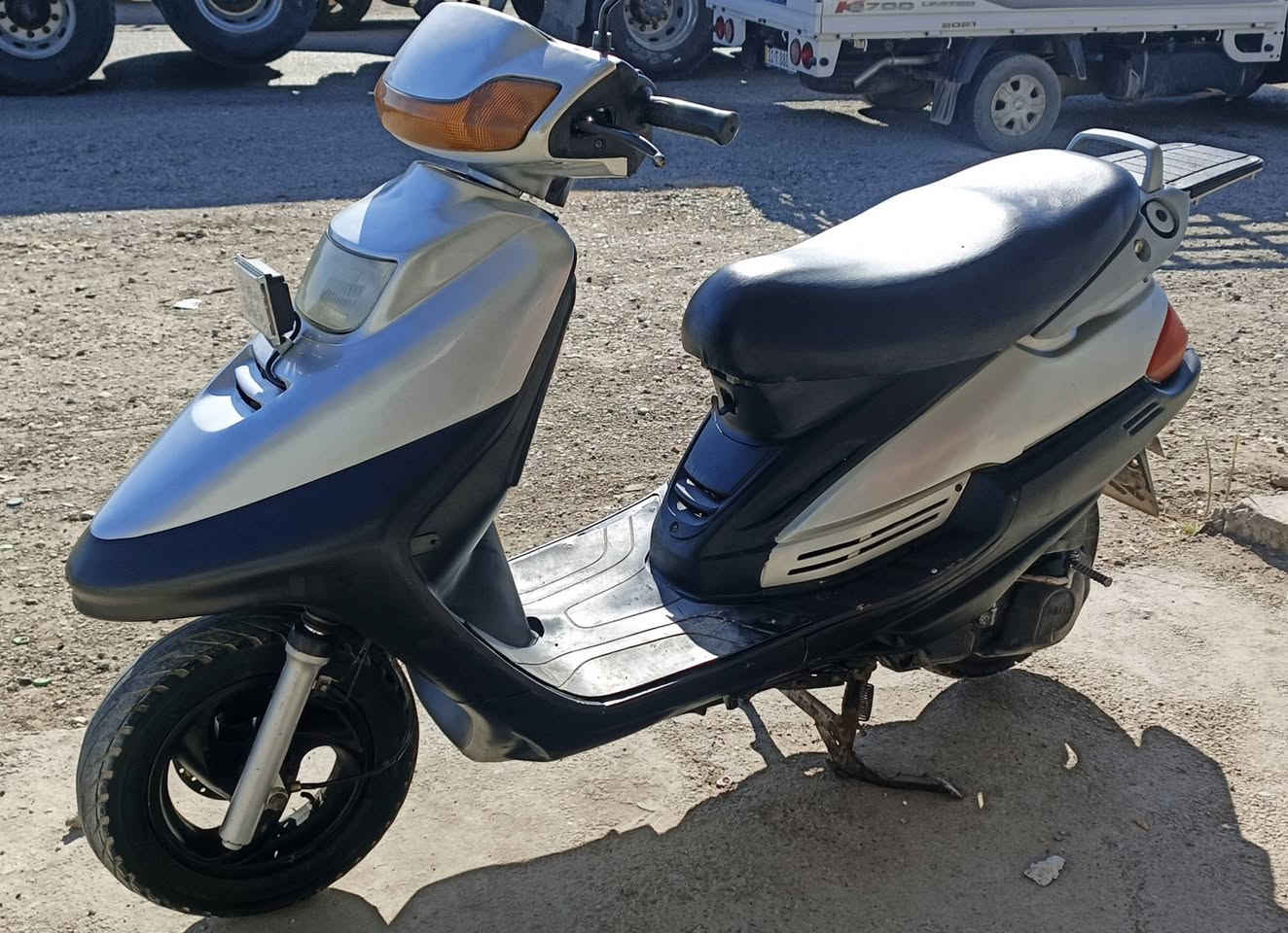 دراجه نوع (فضائي) نضيفه فول مثل ما بصوره للبيع او مراوس موطور (ايراني) سعر على (خاص)


**إذا كنت صاحب هذا الإعلان وتريد حذفه لأي سبب، رجاءا أرسل رسالة إلى الدعم الفني**