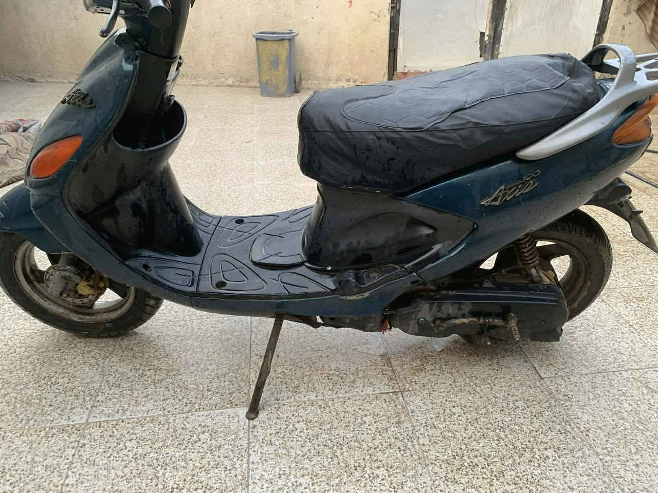 سلام عليكم شباب دراجه اكزز للبيع دراجه حلوه مابيه شي نضيفه مكاني سوق الشيوخ سعر ٣٥٠بيها مجال للاستفسار خابر ***********
