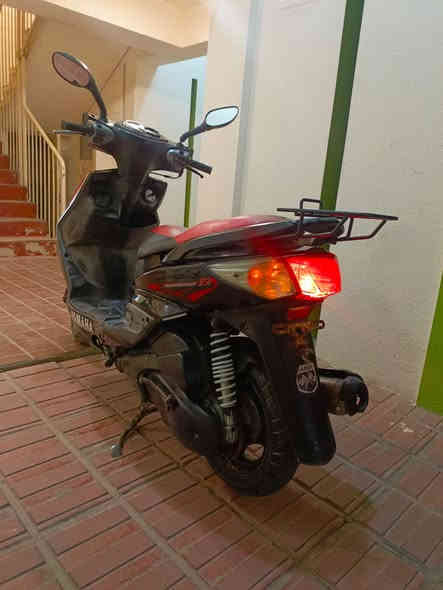 سلام عليكم سكنس فحل مكفولة كفاله عامه دراجه بلاديه محرك بلادي كفرات بلاديه دراجه مال رمبه صار 6 اشهر من نزلتها دراجه ناعمه متسمع الها صوت جيب فيتر وافحص وين متريد تفحصها افحصهه

السعر 700 مكاني بغداد كرخ قرب مقهى بيروتي 

الرقم ***********
