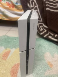 بلايستيشن4 • ٥٠٠جيجا • قارئ أقراص معطل
