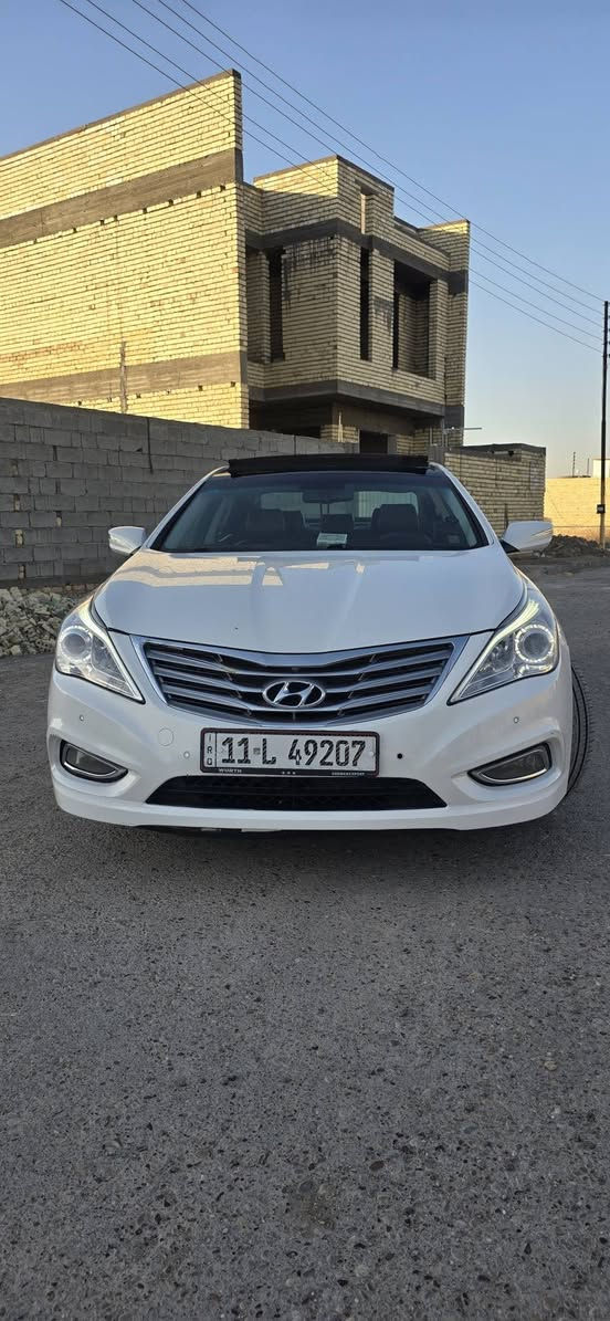 اللهم صل على محمد وال محمد
 ازيرا موديل 2012 لون ابيض رقم بغداد ب اسمي تحويل ثاني يوم  فول مواصفات كفالة عامة لاصبغ لابارد تدفئة  تبريد السعر 130 واذا اكو مراوس  حسب القناعة  مكان السيارة بغداد اليحب يتواصل 
*********** بي واتس اب او يتفضل خاص
