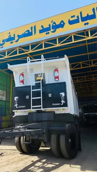 مقطورة للبيع • شاحنات
