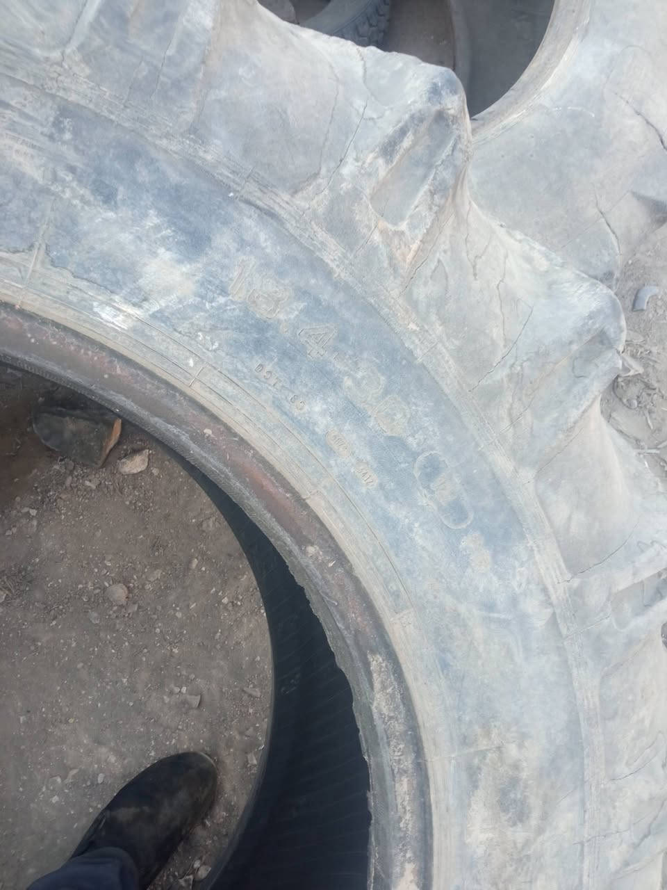تايات البيع زوج 38//6//13//تكه 18/4//30 ستفسار ***********
