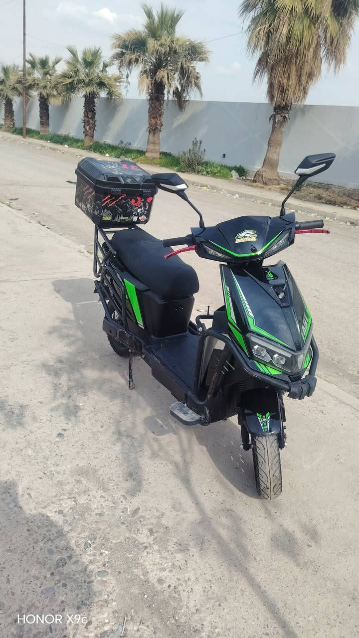 ماطور شحن للبيع
سته باتري دبل
ملف 2000
موديل 2025
تشغيل كارت
مثبت سرعه 
نظام R
فول مواصفات 
السعر 
*********** واتساب
