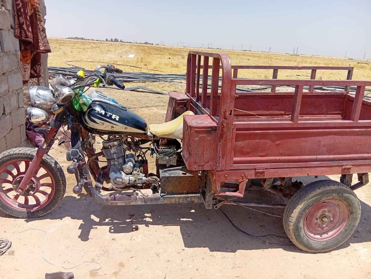 السلام عليكم ستوتة كلك كلك سعره 750وبيه مجال الطيبين المكان طريق نجف كربلاء ***********
