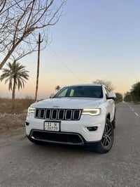 لاريدو • دفع رباعي • V6 ٣٦٠٠