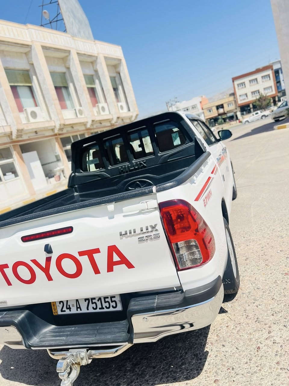 بيكمً2024كيرتوماتيك شريكه جيهان
بدون صبخ بدون تعديل
كيرمحرك شه رت
رقم سنويه جديد
تبريد شه رت
بصمه سياره 
كير توماتيك
ماشي50كم
سعر283مجال
***********
عقره
