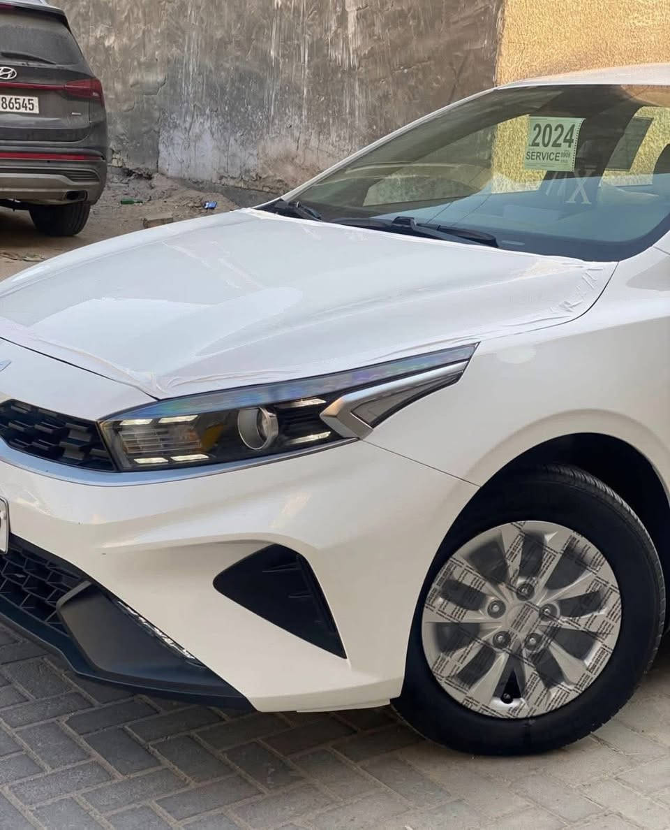 سلام عليكم
كيا سيراتو موديل 2024 خليجي مكينه 2000 

ماشيه 58 رقم بغداد شرط التحويل

بيها مكانين تكحيل والباقي مكفول 

سعرها مناسب جداً 176 وبيها مجال 

مكانها النجف الاشرف للاستفسار ‭0789 038 9811‬
