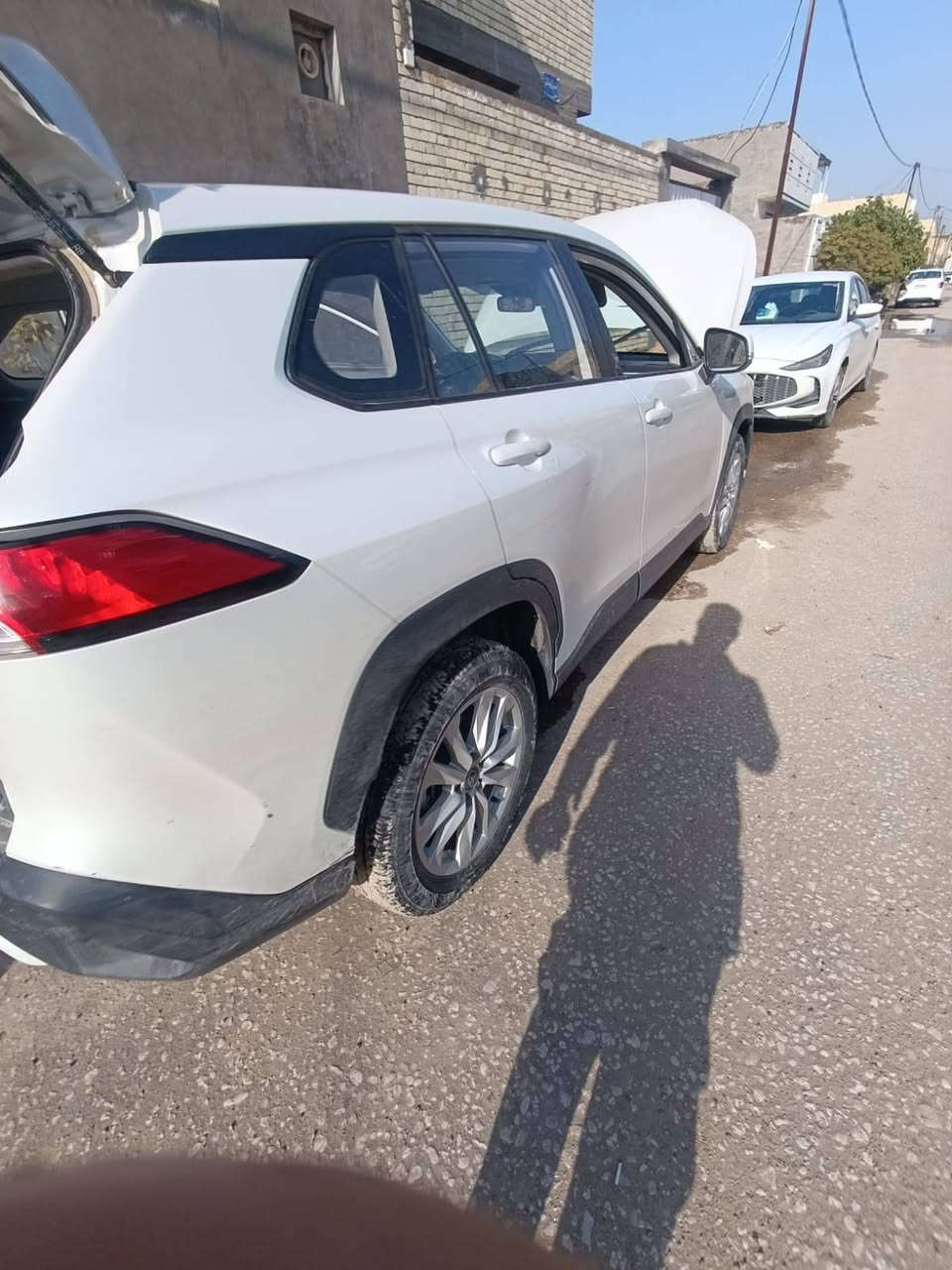 السلام عليكم سيارة كورلا كروس ٢٤ حادث غرق للبيع ٨٠  مكاني نجف +9647736071361
