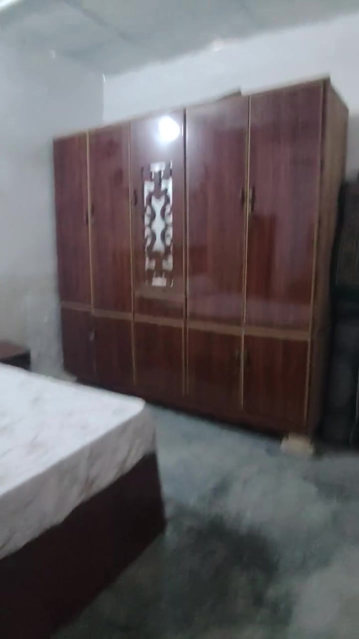 قرفه للبيع كامل واحد حزيران قريب عله جمله ليث السعر النهائي ٢٠٠الف ***********
