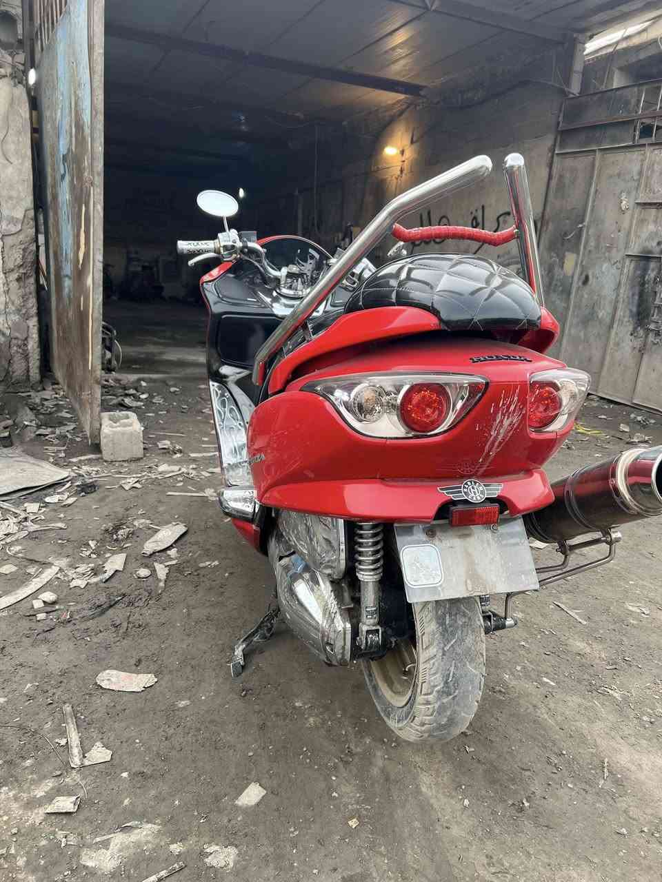 السلام عليكم دراجه فورزه صفر ٩ بيها سستم كامل ماشيه 51الف دراجه كلها حساسات اشاير لايت كهربائيات كلها شغاله مكاني بغداد حي اور 
رقم *********** واتساب انتصال
