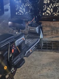 بايسكل شحن للبيع نضيف مال بيت 5 بطاريات مواصفاته اشاير رباعي اشاير يمن...
