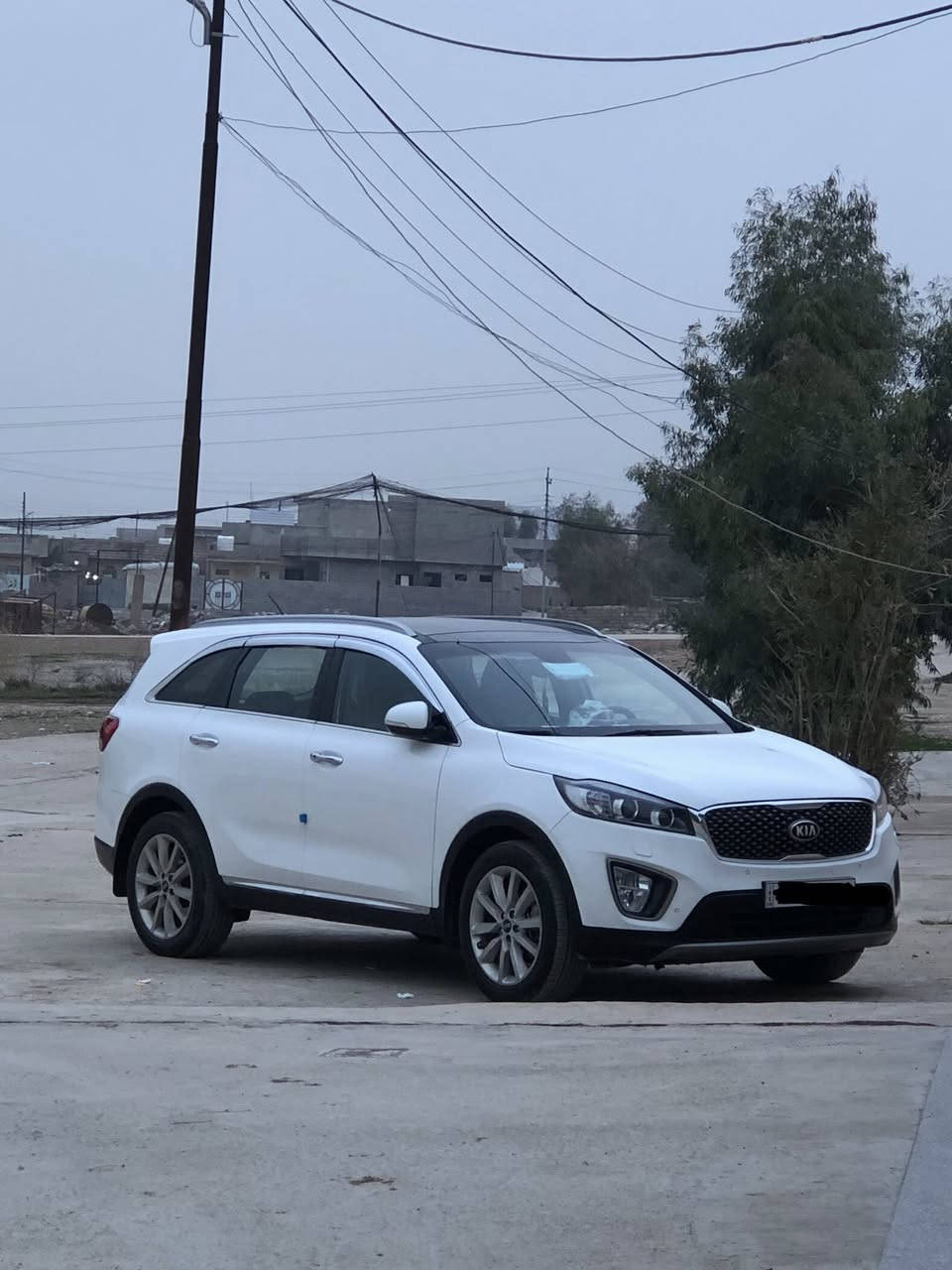 كيا سورينتو
موديل 2017 خليجي
محرك 6
ماشيه 125 
7 راكب
تبريد 3 قطع
فول موصفات
بنوراما 
شنات جلد 
صندوق كهربائي
بردات خلفي 
ليد زنون
مرايات شفط
ابوب ترحيب
سياره جديده صبغ مابيها 

مكان السياره موصل 

رقم كورك ***********
رقم اسيا ***********
