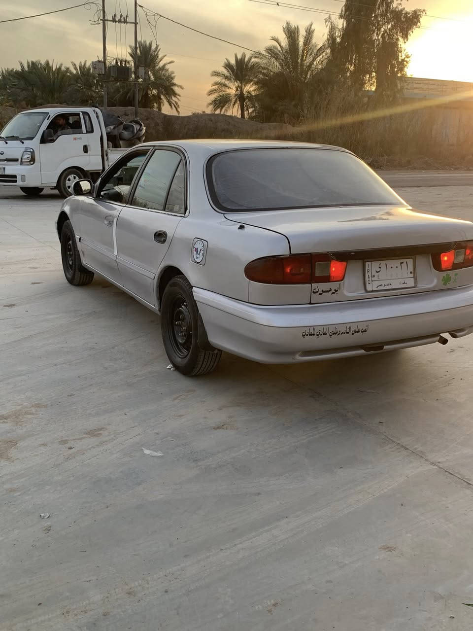 سلام عليكم سوناتا 2 موديل1994 محرك 2.00 مفتوح كير و مكينه مكفولات سياره مال جناي تبريد منقص غار فقط كهربائيات كلها شغاله مناقصها شي سياره كلش تعبان بيها تايرات نضيفات ترايك وين متريد سنويه بعد شهر و تنفذ راعيها موجود سعر 54 وبيها مجال اشلع عيوني الاستفسار اتصال على رقم *********** 
الحلال عزيز لا تكسر بي
