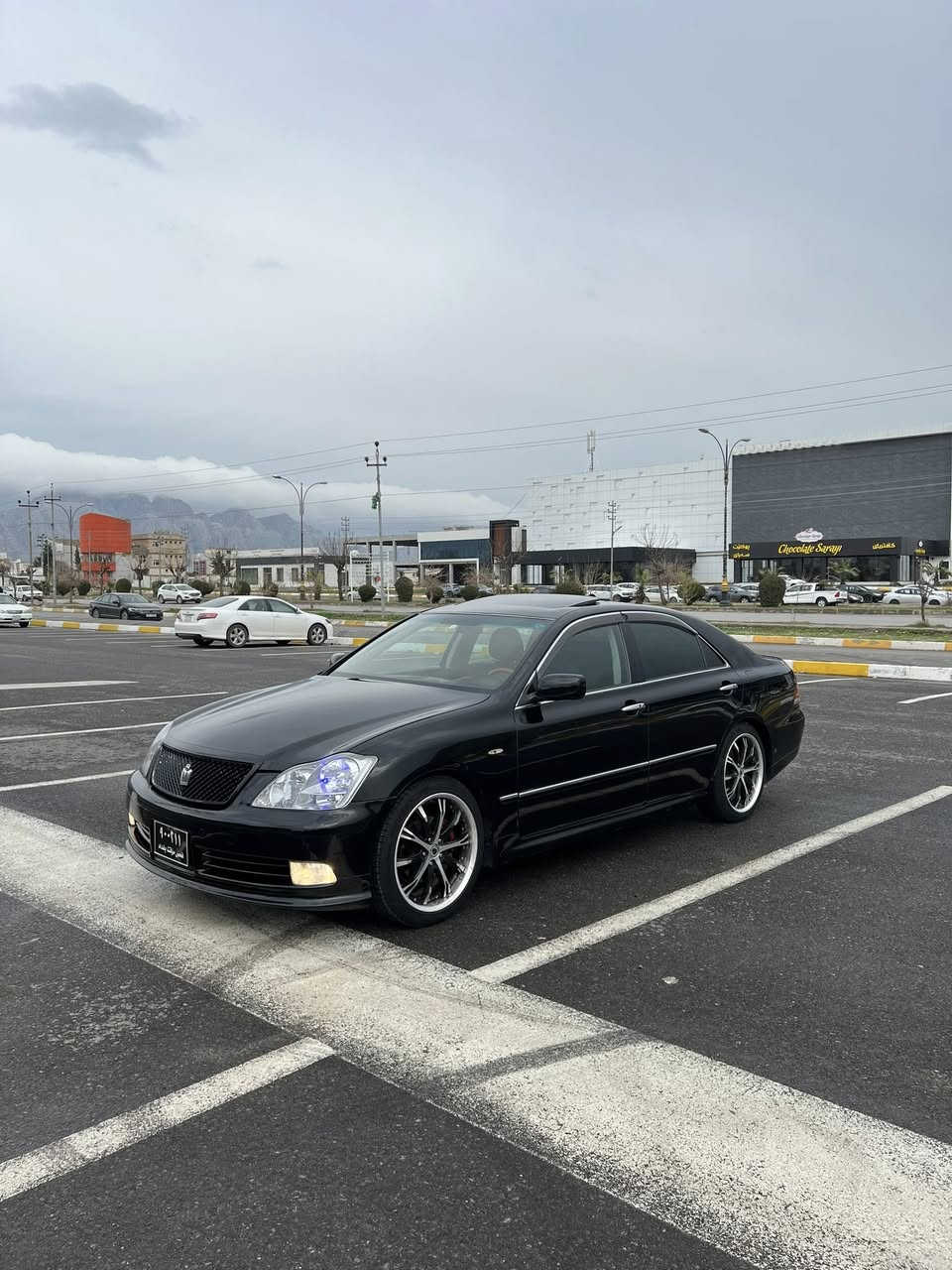 182شاهینە
2005

براوە

سەیارەکە رێک کارتۆنیە لە لۆکی

بئ دوکەل  بەشەرت

سلایت

سەقفی وەک شوشە

٣دوگمە جلد هیتەر ساج سور🍒

جلدی نەدراوە بەشەرت

شاشە و کامێرا و تەحدول سورحە وڤۆیلۆم 

لەیت ناوچەی کوێر 

ویل و تایەی سپۆرت تایەی تازە لۆک

لەحیە تۆمس 

٤ دەبلی رۆیالی تازە بۆ بەسراوە لۆک بەشەرت

توندو تۆلی چرکەی نیە

برێک بەسراوە 

سارد و گەرمی بەسراوە

دەحم و کەڤەر گۆراو بە شەرت

هەمو گیانی  وەک شوشە وایە بی ساردە و شوخت

تازە پۆلیشی بۆ راوە

گێر مەکینە  ئەکسل  سەقف کەڤەر گۆراو لێدراو بە شەرتی 10 فیتەر

کە تێلد کرد باسی نوقسانیو حەیبو حال مەکە چونکە هەمو گیانی بەشەرتە

شوێن رانیە

نرخ» 59$ مەجالێکی برایانە

***********
