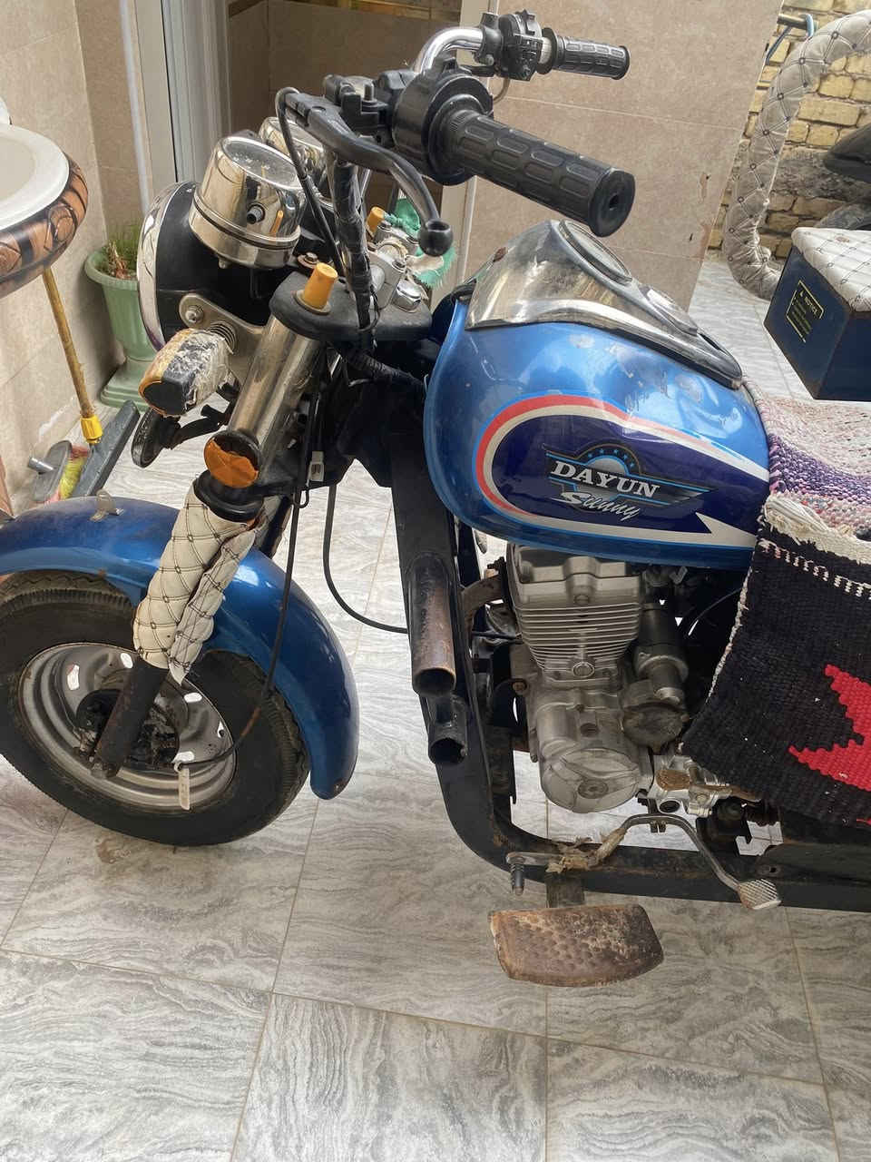 ستوته للبيع مدي 20 مثلم اواضحه بتصوير. بس عوزه ترتيب. هستوني معمره. مكينته مجفته وراق صولي  ليريده ينتصل عله راعيه ***********مكلف بنشر مكان كوت حي الحكيم
