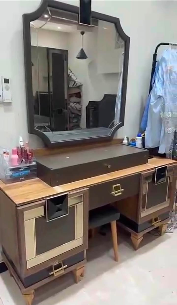 غرفه نظيفه سعر600عنوان الشعب علماً الغرفه مفتوحه


**إذا كنت صاحب هذا الإعلان وتريد حذفه لأي سبب، رجاءا أرسل رسالة إلى الدعم الفني**