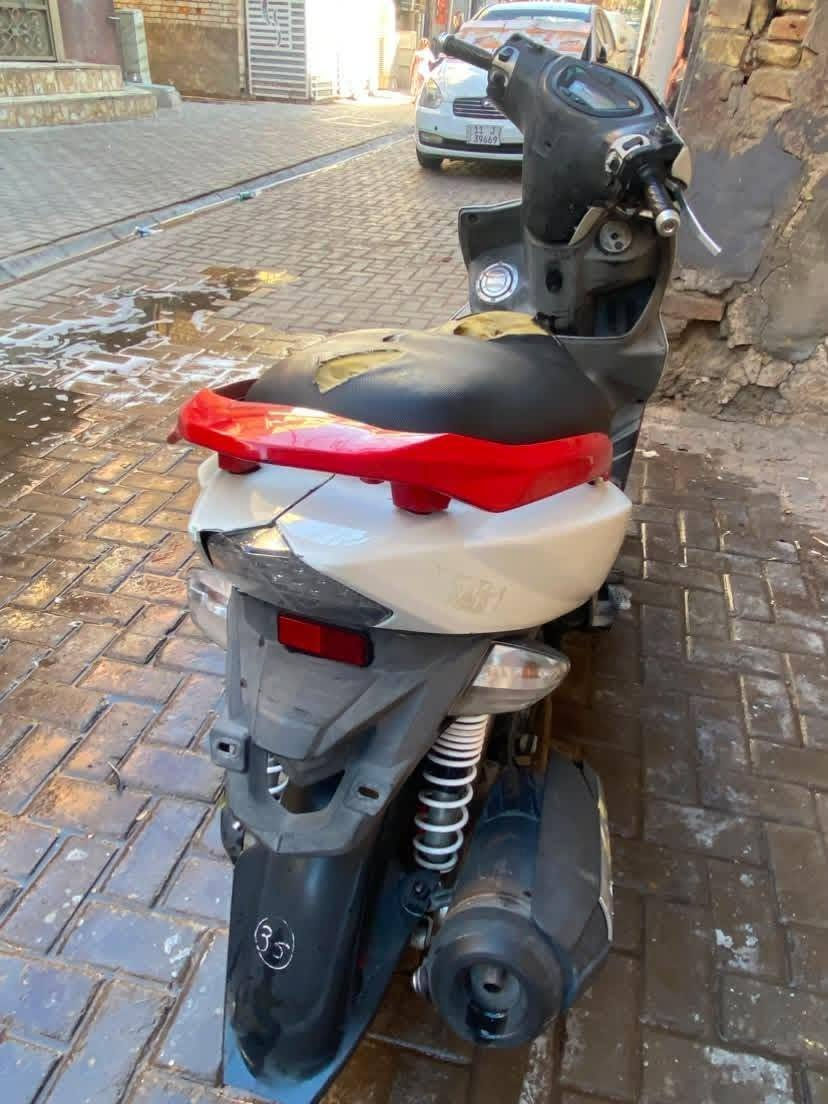 السلام عليكم درجة نظيفة مقفولة
السعر مليون
مكان بغداد شارع السباع
رقم الهاتف ***********
