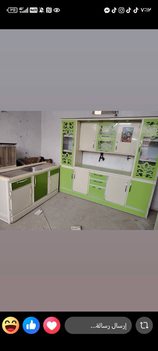 سلام عليكم غراض للبيع كلمن وسعر تعال وبيك خير وتدلل المكان حله ورديه خارج قرب مستشفى الكفيل *********** وأيضا نشتري كافة الغراض بسعار مناسبه
