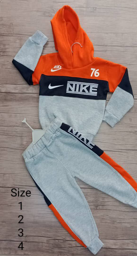 عرض خاص اخر 3 درزن 

سعر مع التوصيل 80 الف 

تراك ولادي معكوسه سوري درجة أولى

 القياسات من سنه الى 4 سنوات 

https://t.me/WSHS5
 
***********

@HQ95N
