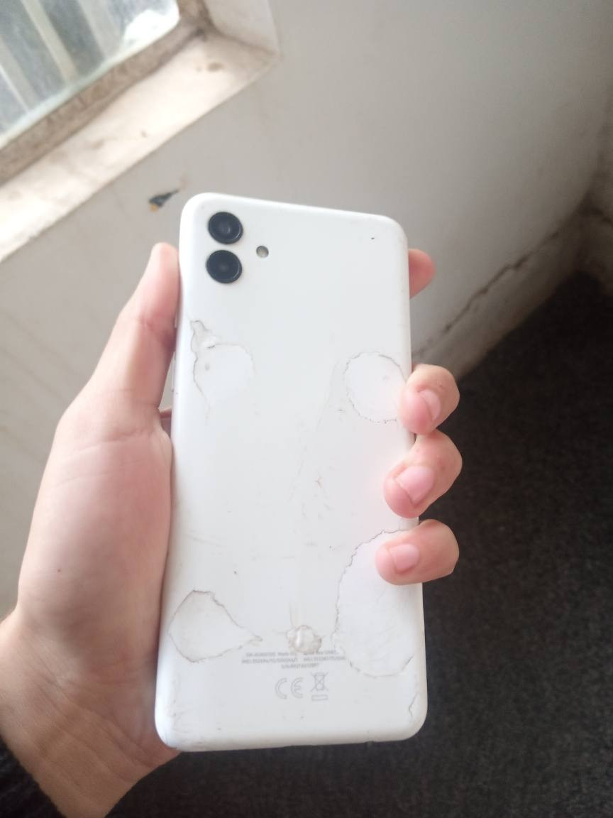 للبيع السعر 35 الف فقط كل عيب مابي بس فطر بسيط ماياثر علي شيء 
*********** كركوك, العراق
