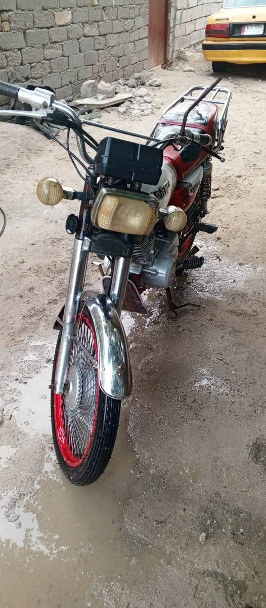 ارشا مديل 18
مكينه ما مفتوحه اوراق جدد مجمع لكرار 
ب600وبيه مجال قليل مكاني سوق الشيوخ العكيكه 
***********
