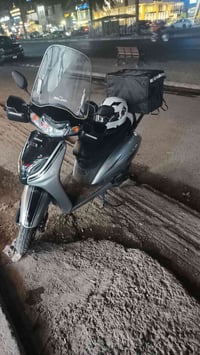 هوندا اكتفا للبيع ياياني الدراجة اشتريته جديده اب اسمي ممشاها ٢٠٠٠  مر...