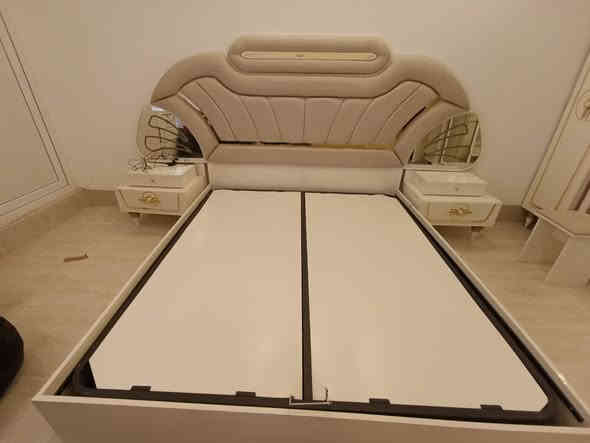 غرفه نوم تركي 9قطع مستعمل نظافه كلش
 ماركة اطلس صبخ حراري 
 للحجز والاستفسار *********** واتساب و فايبر
