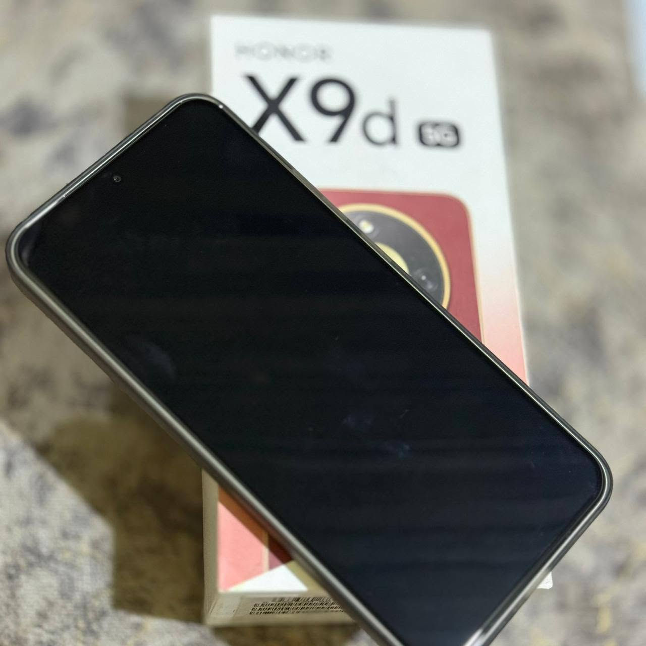 جهاز نضافه فول هونر x9d مع كامل ملحقات شاحنه وباكيت ما مفتوح ذاكره 256 سعر 450 قفل   ***********
