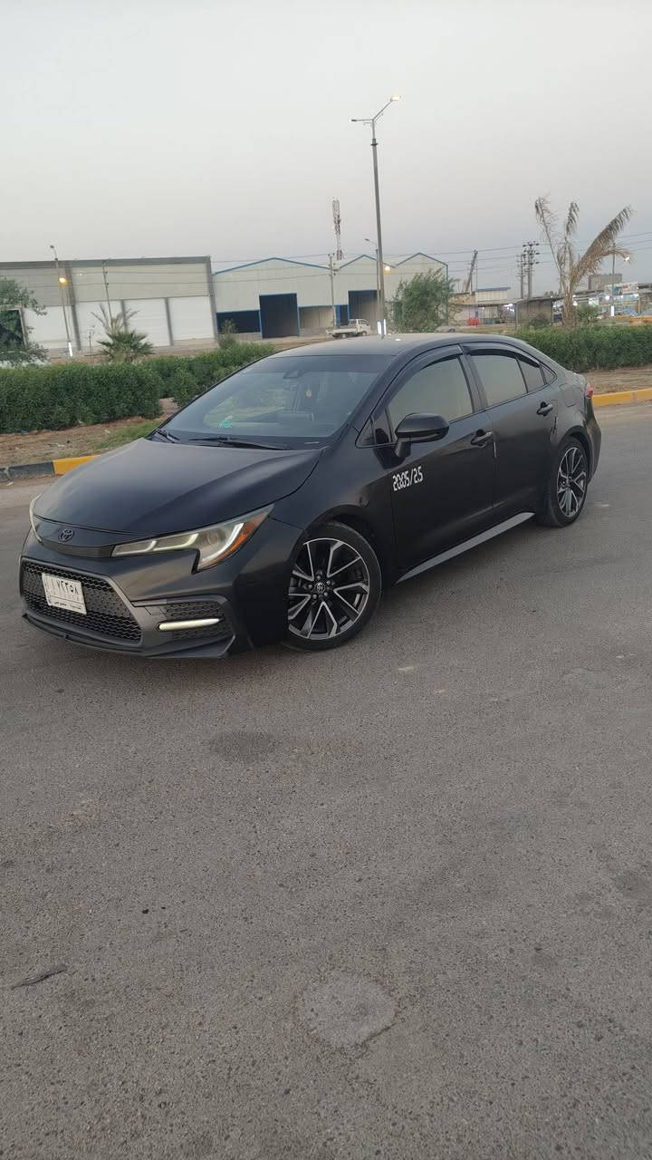 السلام عليكم كورولا 2020 SE رياضي معوقين رقم قادسيه ل 2027 تصير حره صور الحادث بالمنشور بدون دواخل ما بيهه لا لغد ولا شاصي ملاحظة الضربه جاي شطح ليفوك ما مأثره بس ع البنيد  وبدنه الايت وره هم بس ع باب الصندوك بيهه فحص سونار موجود مصبوغه حزام رادار بيهه واكف السياره SE معروفه مواصفاتهه 4 انضمه قياده شفتات بالسيرن مكينه 2000 كير 10 نمر ساید بريك بصمه اوتو هولد شاشه كبيره كامره دواره اوامر صوتيه شاشه اعطال الجام 4 اوتو عليهه عازل حراري للجام اشاير بالمري وتحكم كامره تسجيل 24 ساعه بعد بيهه موصفات مكينه وكير كفاله ويل حجم 18 سعرهه 105  مكاني ابي الخصيب ***********
