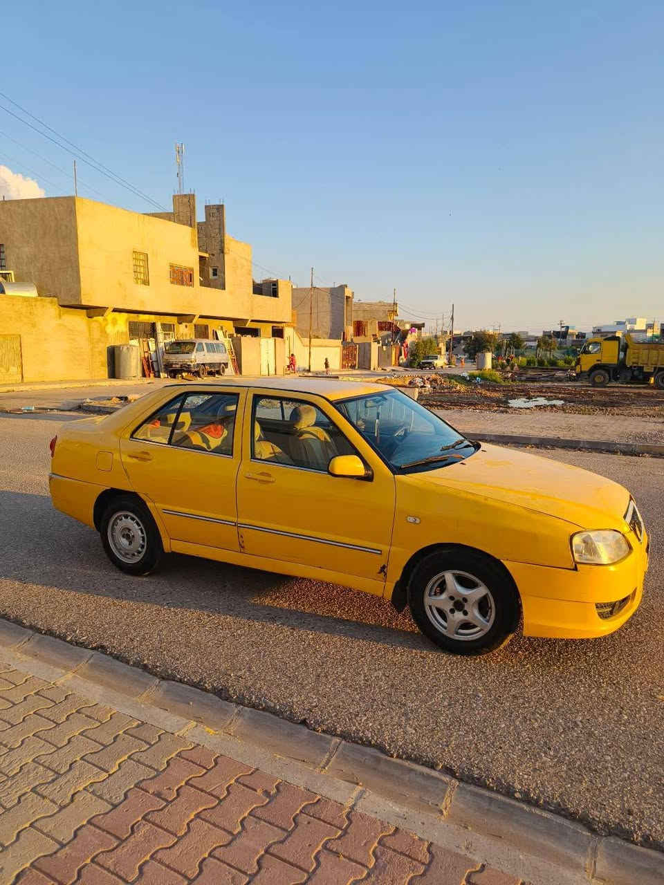 شيري كوين للبيع (٢٠١٠)
 كير و محرك كورولا (١٨٠٠) شرط لا صرف لا بخار كهربائيات شغاله تبريد شغال❄️ صدرها مابي عيب بس السيارة ينرادله شويه ترتيب من ناحيه الشكل ، الرقم بغداد والوكيل الثاني اله حق تحويل او وكاله عامة بكركوك ، وكاله او تحويل تريد بكيفك
السعر (٢٨) ورقة وبيهه مجال ,  مستعجل على بيعتها ، ***********
