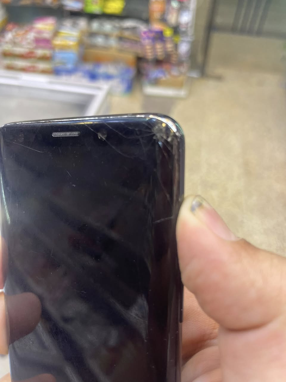 للبيع           (السعر 90 وبي مجال بسيط)
سامسونج s9 

ذاكرة 64

ببجي 60 فريم 

جهاز نضيف حيل بس بي كسر بل جام ميبين 

        (السعر 90  وبي مجال بسيط)


**إذا كنت صاحب هذا الإعلان وتريد حذفه لأي سبب، رجاءا أرسل رسالة إلى الدعم الفني**