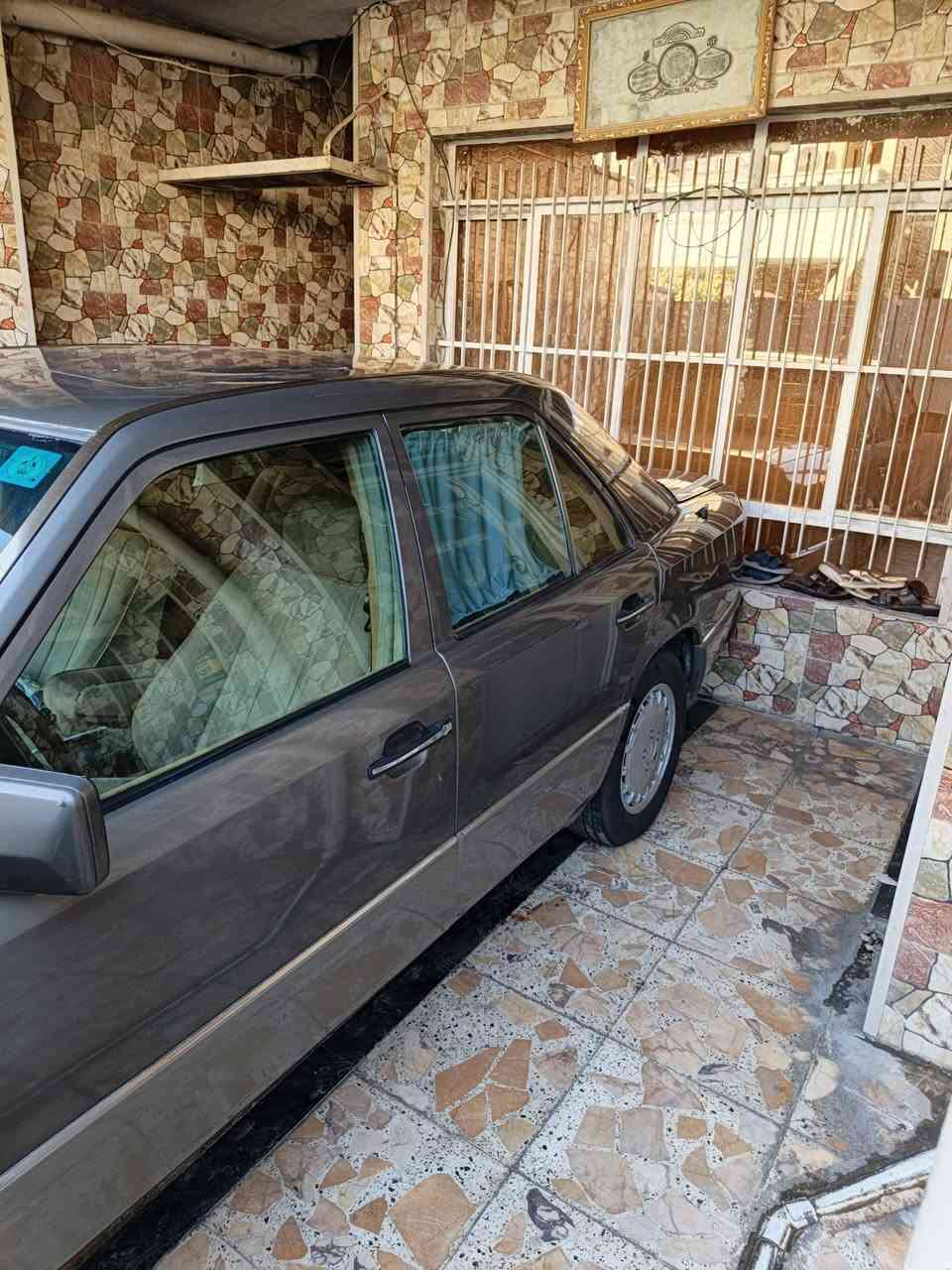 مرخصتك الادمن مارسديس دب كوبي محرك بطه ومنضومه غاز مصبوغه عام للجماليه وبيه قواعد الدبلات معمره سعر 65 بيهه مجال الاستفسار *********** وبيهه طخه موضحه بل صوره ورجعت بارد
