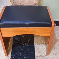 للبيع للاستفسار المراسلة على الماسنجر او الاتصال على الرقم 07702643805...