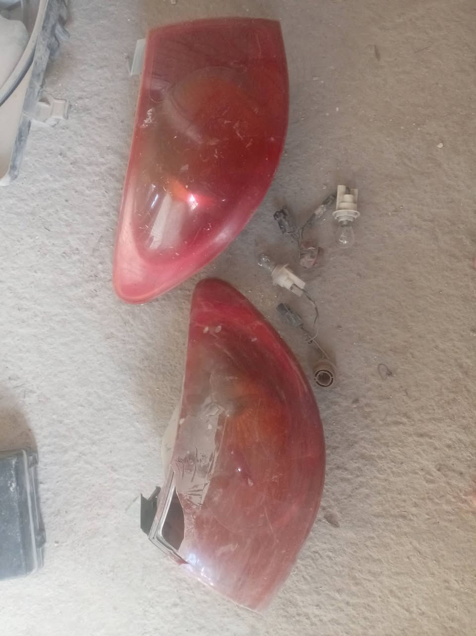 السلام عليكم اخوان عندي ذن الأغراض مال النترا 2010
بك لايتات واحد بي كسر زغير والثاني مبي شي موضح بل صورة وكمبريسر عاطل وبنكة ضعيفة يرادلهة كتف تقوية وقايش ويدة مال لايت والبقية معرفهن موضحات بل صورة اليريد شلع اليريد اليحتاجة بخدمتة مكاني بغداد الأمين


**إذا كنت صاحب هذا الإعلان وتريد حذفه لأي سبب، رجاءا أرسل رسالة إلى الدعم الفني**