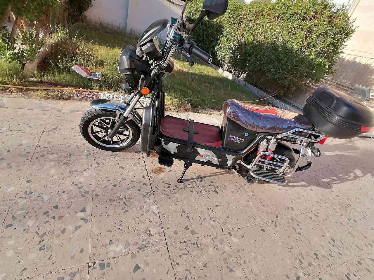 السلام عليكم َ
باسكل شحن للبيع نظيف كهربائياته كله شغاله ريمونت تحكم عدد ٢
بطاريات نص عمر
550 وبي مجال


**إذا كنت صاحب هذا الإعلان وتريد حذفه لأي سبب، رجاءا أرسل رسالة إلى الدعم الفني**