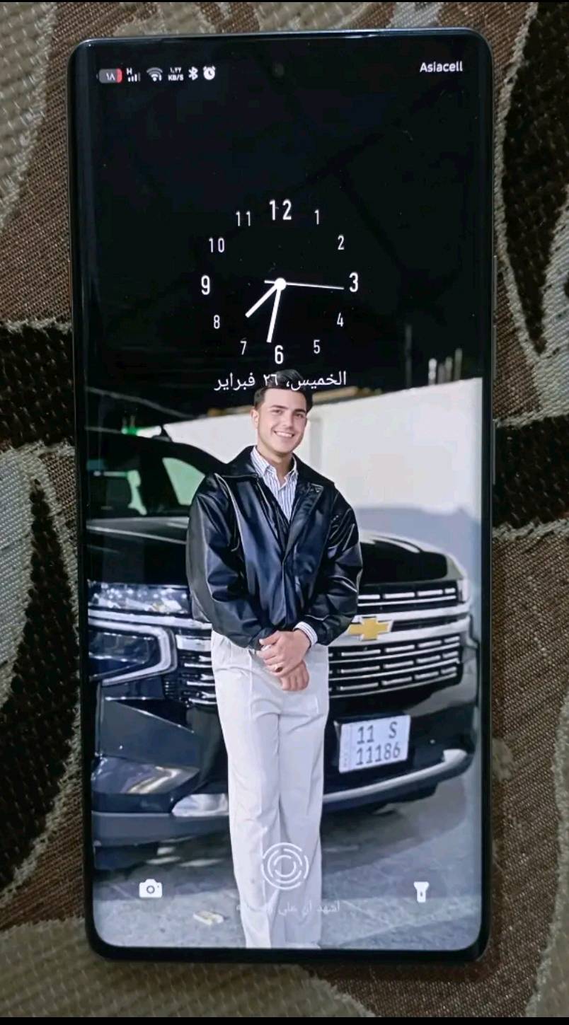 تكنو كامون برو 40
نقال مستخدم شهرين 

شنو سعة التخزين الداخلية للهاتف؟: 
256
وين موقعك لتسهيل تسليم الهاتف؟: 
البصرا الهارثه منطقة الزوين 
هل هناك أي ملحقات إضافية مع الهاتف؟ مثل الشاحن أو السماعات؟: 
كامل ملحقات 
شنو السعر المطلوب؟: 
220,000