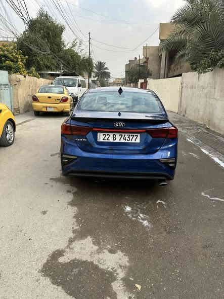 السلام عليكم كيا فورتي 2021 مكينه 2000 دواش كير اي تي بيه 3 قطع صباغ بدون دخول شاصي ولغد مكفول واهسه بيه طخه خفيفه أبيعه علئ طخته  رقم اربيل تريد تحويل أو وكاله رقم وهزه جديد مكان السياره بغداد زعفرانيه رقم تلفون ***********
