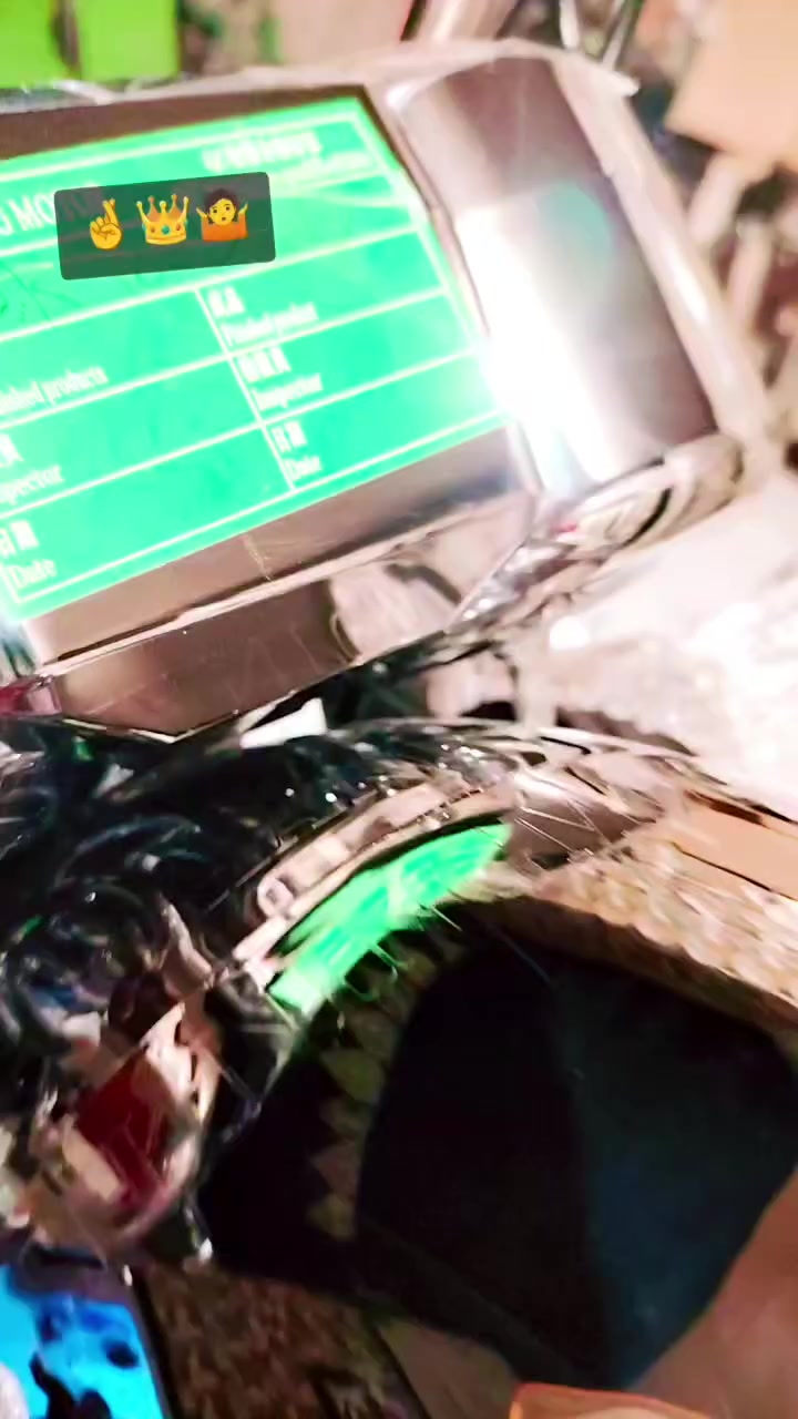 سلام عليكم ستوتهه للبيع 23طالعة ب25 /***********
