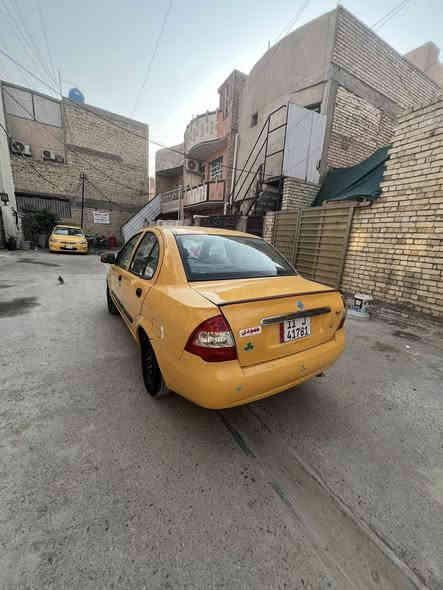 سلام عليكم عندي طبيه للبيع السياره كامله كبلل للشارع مكينه كيره مكفولات رقم بغداد الدولي السياره كامله مكمله ***********
