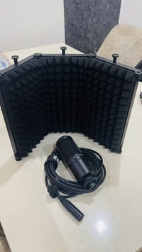 مايك اوديو تيكنيكا • مستخدم ٣ مرات • درع عزل