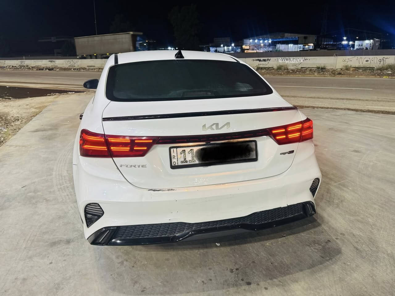 كيا فورتي GT-LINE 2023
السيارة باسمي شخصيا تحويل مباشر
ماشيه 43
محرك 2000 دوش 
مابيها اي نقص السيارة 
بدون ايرباك كله سليم بجم كبس 
العنوان بغداد الرصافه
صور الحادث مرفوقه 
اربع قطع كلير 
***********
السعر 163
