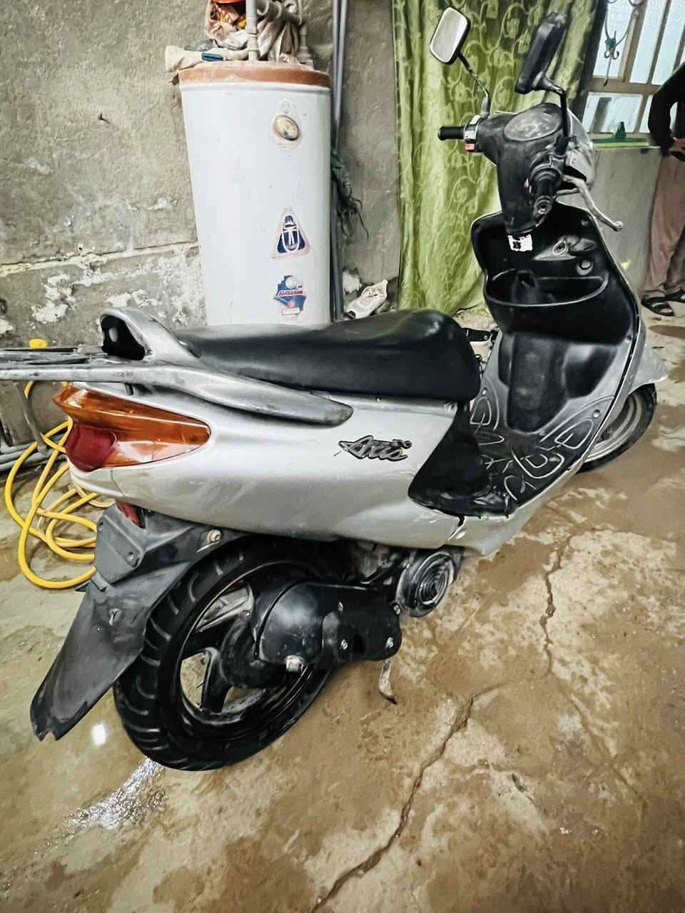 دراجا ياباني البيع كفاله جيب فيتر وفحس السعر ٣٥٠وبيه مجال كهربايات كله شفله نكره دراجه مكاني حله هذه رقم ايي ستفسار ***********
