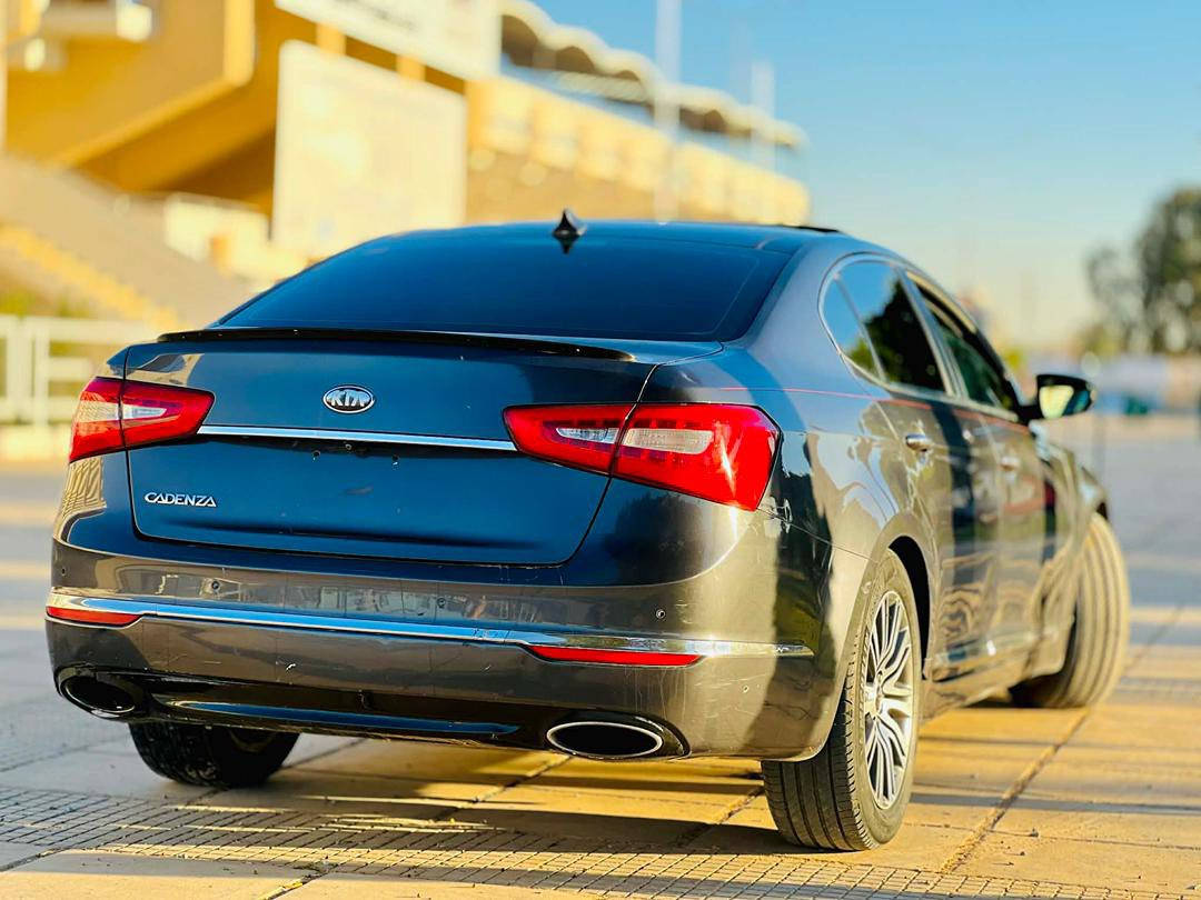 سلام عليكم 🫡:—اللهم بارك كيا كاتينزا_موديل 2015_محرك 33gdiماشيه 80الف بالميل_ فل رقم واحد سياره جايه سليمه زواق دار  :—سياره محرك كنبيو كربون قياده ربي يبارك من ورشه لي عشره خاليه من ابسط العيوب بإذن الله 
سياره مسجله توا تسجيل حديث :—باقي تفاصيل على الهاتف :—0931795891


**إذا كنت صاحب هذا الإعلان وتريد حذفه لأي سبب، رجاءا أرسل رسالة إلى الدعم الفني**