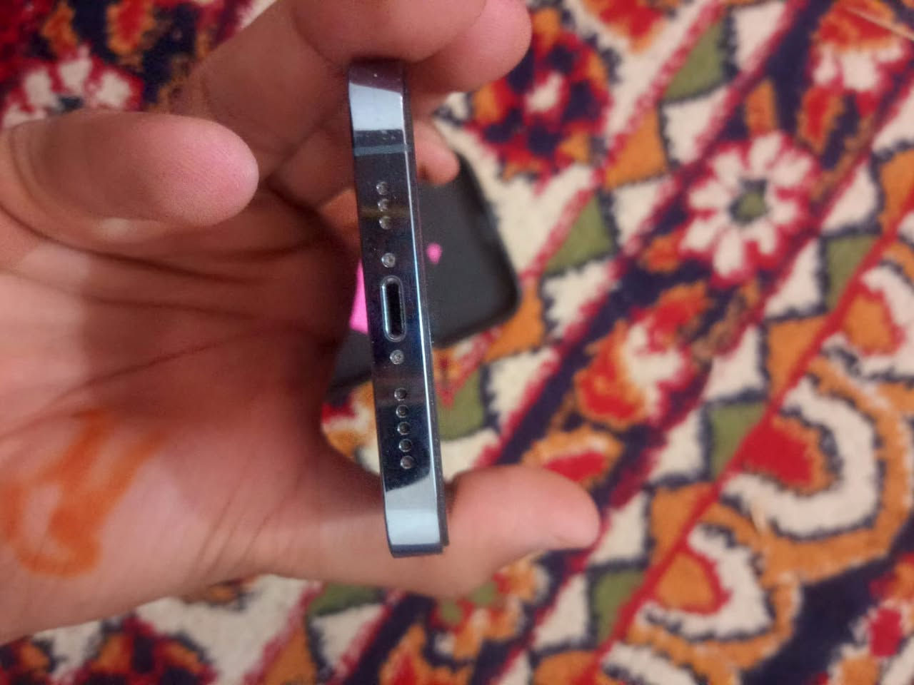 سلام عليكم جهاز 13برو جهاز بل كرتون مبدل شاشه فقط بطاريته 77ما مستبدله وهاذه رقمي ***********موجود واتساب وماسنجر فقط
