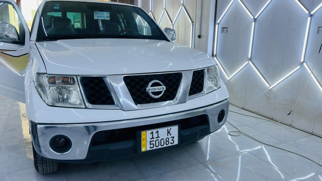 بسم الله الرحمن الرحيم : للبيع نيسان نيفارا 2014 أبيض مرقم بغداد سياره جديده وجاهزه من كل النواحي استخدامها جدآ نضيف فيها صبغ في دور الجاملغ الأمامي الايمن فقط وبارد قليل موضح بالسونار سعر البيع 135 $مكانها بابل للاستفسار *********** ، ***********
