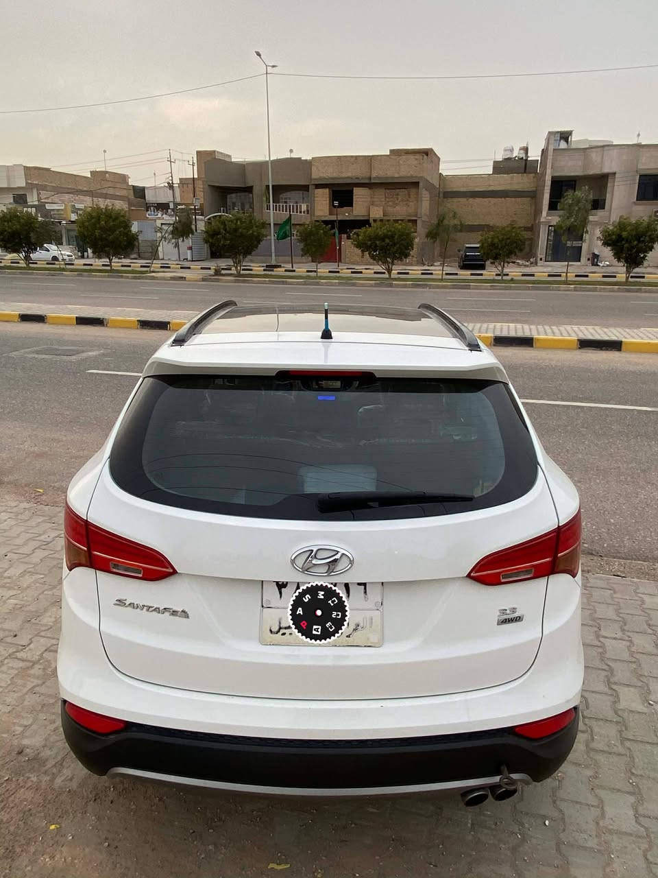 سلام عليكم 
  سنتافي 
الموديل 2014 
حجم المحرك 6 سلندر
كفالة عامة ضربه وصبغ وبارد  
السيارة جديدة جدا جاهزة من كلهن  
حدادية تخم تاير 
كير محرك 
كله كفالة 
السيارة 3 قطع تبريد 
الركاب العدد7 /بانوراما 
ماشيه 145/ مكان السياره النجف الاشرف/  السعر173 ***********📞
