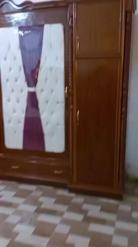 غرفه نوم صاج حطاطه 
خشب ثقيل تكمه مستخدمه قليل 

اخت الجديده 

مكانه خمسه كيلو 

السعر (مليون و350)

للاستفسار خاص. أو اتصل

***********
